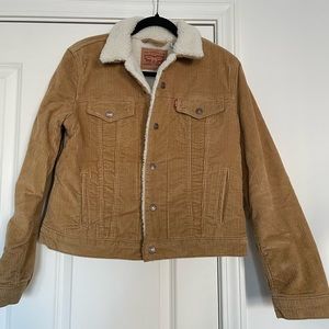 Levi Trucker Jacket